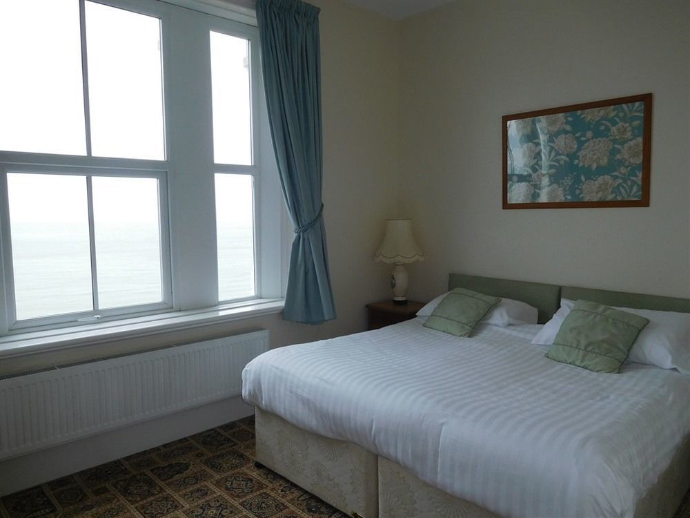 The Cliff Hall Shanklin Extérieur photo